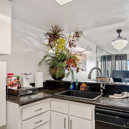 Bello Condominio Con Vista Al Mar, Jacuzzi Interno 갤버스턴 외부 사진
