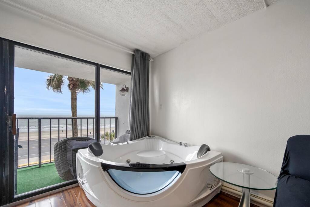 Bello Condominio Con Vista Al Mar, Jacuzzi Interno 갤버스턴 외부 사진
