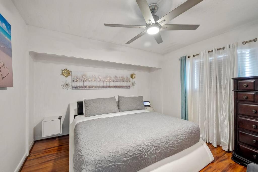 Bello Condominio Con Vista Al Mar, Jacuzzi Interno 갤버스턴 외부 사진