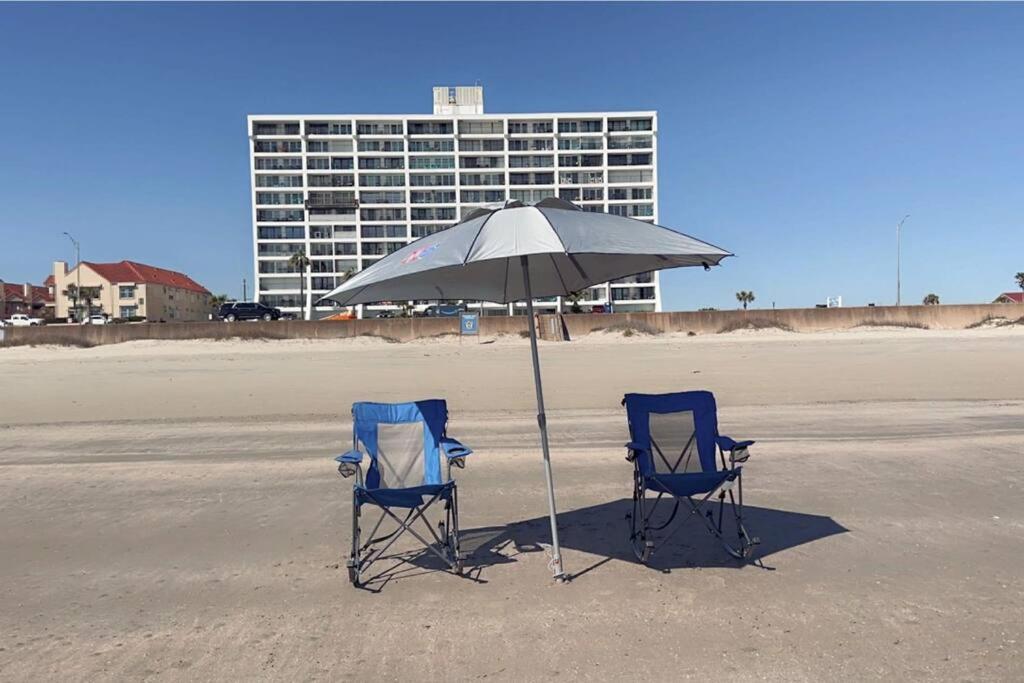 Bello Condominio Con Vista Al Mar, Jacuzzi Interno 갤버스턴 외부 사진